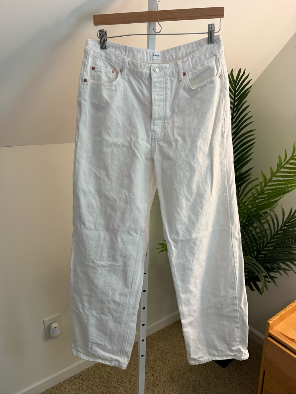Parke Classic Straight Jeans in White size 31